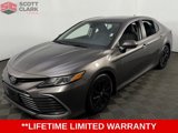 Used 2021 Toyota Camry LE image 3