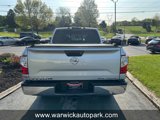 Used 2018 Nissan Titan SV image 4