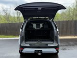 Used 2024 Land Rover Discovery Dynamic SE image 5