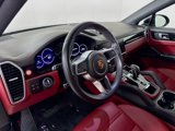 Certified 2022 Porsche Cayenne E-Hybrid Coupe image 4