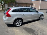Used 2015 Volvo V60 T5 Premier image 5