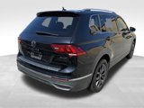 Used 2022 Volkswagen Tiguan SE image 5