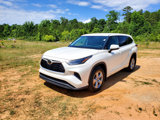 Used 2021 Toyota Highlander L image 3