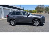 Used 2022 Toyota RAV4 XLE image 4