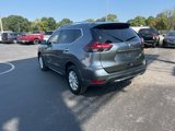 Used 2018 Nissan Rogue SV w/ Premium Package image 5