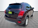 Used 2022 Chevrolet Trax LT w/ Premium Seat Package image 4