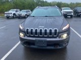 Used 2017 Jeep Cherokee Latitude w/ Cold Weather Group image 4