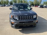 Certified 2023 Jeep Renegade Latitude image 2