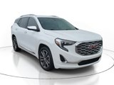 Used 2020 GMC Terrain Denali w/ Denali Premium Package image 2