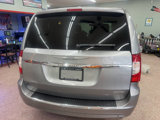 Used 2015 Chrysler Town & Country Limited Platinum image 4