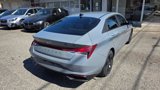 Used 2023 Hyundai Elantra SEL image 5