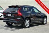 Used 2022 Volvo XC60 B5 Momentum image 4
