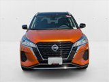 Used 2023 Nissan Kicks SV image 2