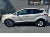 Used 2017 Ford Escape SE image 4