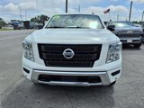 Used 2020 Nissan Titan SV w/ SV Convenience Package image 2