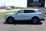 Used 2023 Lincoln Nautilus FWD image 2