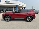 Used 2021 Nissan Rogue SV image 2