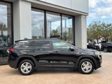 Used 2024 GMC Terrain SLE image 2