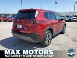 Used 2023 Nissan Rogue SV image 3