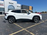 Used 2024 Chevrolet Trax LT w/ Sunroof Package image 3