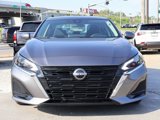 Used 2023 Nissan Altima 2.5 SV w/ SV Premium Package image 2