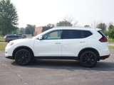 Used 2018 Nissan Rogue SV image 2