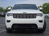 Used 2021 Jeep Grand Cherokee Laredo X image 2