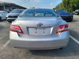 Used 2010 Toyota Camry LE image 5