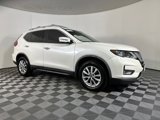 Used 2017 Nissan Rogue SV w/ SV Premium Package image 6