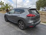 Used 2017 Nissan Rogue SL w/ SL Premium Package image 3