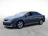 Used 2014 Toyota Camry SE image 3