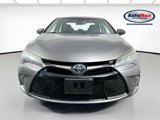 Used 2015 Toyota Camry XSE w/ Advanced Technology Package image 2