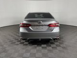 Used 2018 Toyota Camry SE image 4