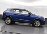 Used 2022 Nissan Rogue Sport S image 4