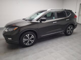 Used 2017 Nissan Rogue SL image 2