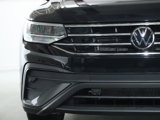 Used 2022 Volkswagen Tiguan SE image 6