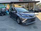 Used 2021 Toyota Sienna LE image 2