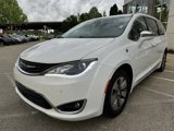 Used 2017 Chrysler Pacifica Platinum image 4