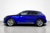 Used 2022 Audi Q5 e Premium w/ Convenience Package image 2
