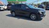 Used 2022 GMC Terrain SLT w/ Tech Package image 2