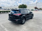 Used 2018 Toyota RAV4 LE image 5