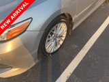 Used 2018 Toyota Camry L image 4