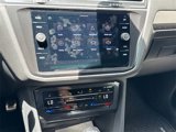 Used 2023 Volkswagen Tiguan SE R-Line image 4