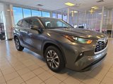 Used 2021 Toyota Highlander XLE image 2