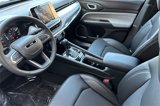 New 2025 Jeep Compass Latitude image 2
