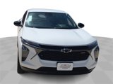 Used 2024 Chevrolet Trax RS image 3