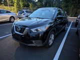 Used 2020 Nissan Kicks S image 3