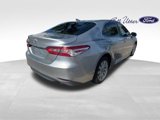 Used 2019 Toyota Camry LE image 3