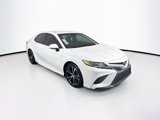 Used 2018 Toyota Camry SE image 4