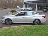 Used 2024 Nissan Altima 2.5 SV image 2